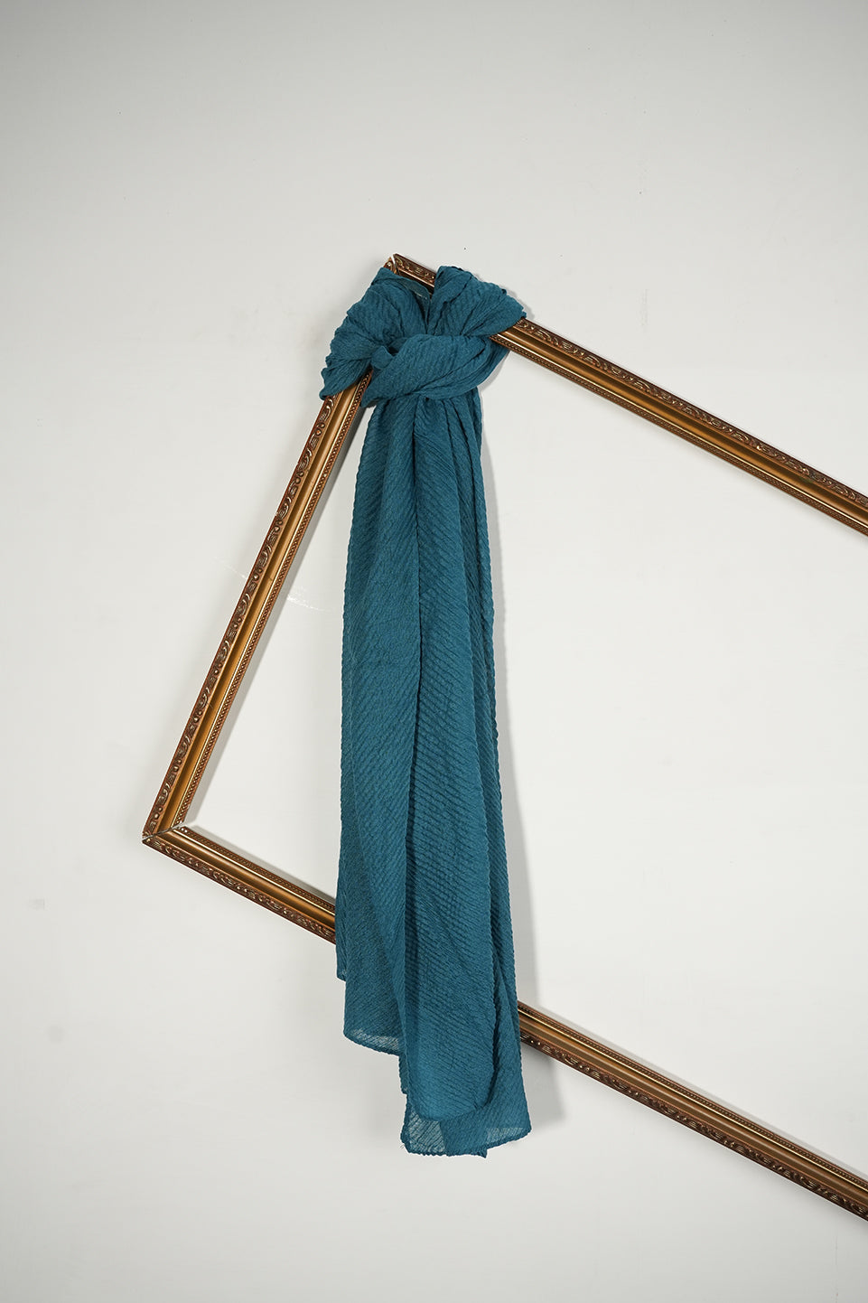 Crinkle Lawn - Peacock Blue