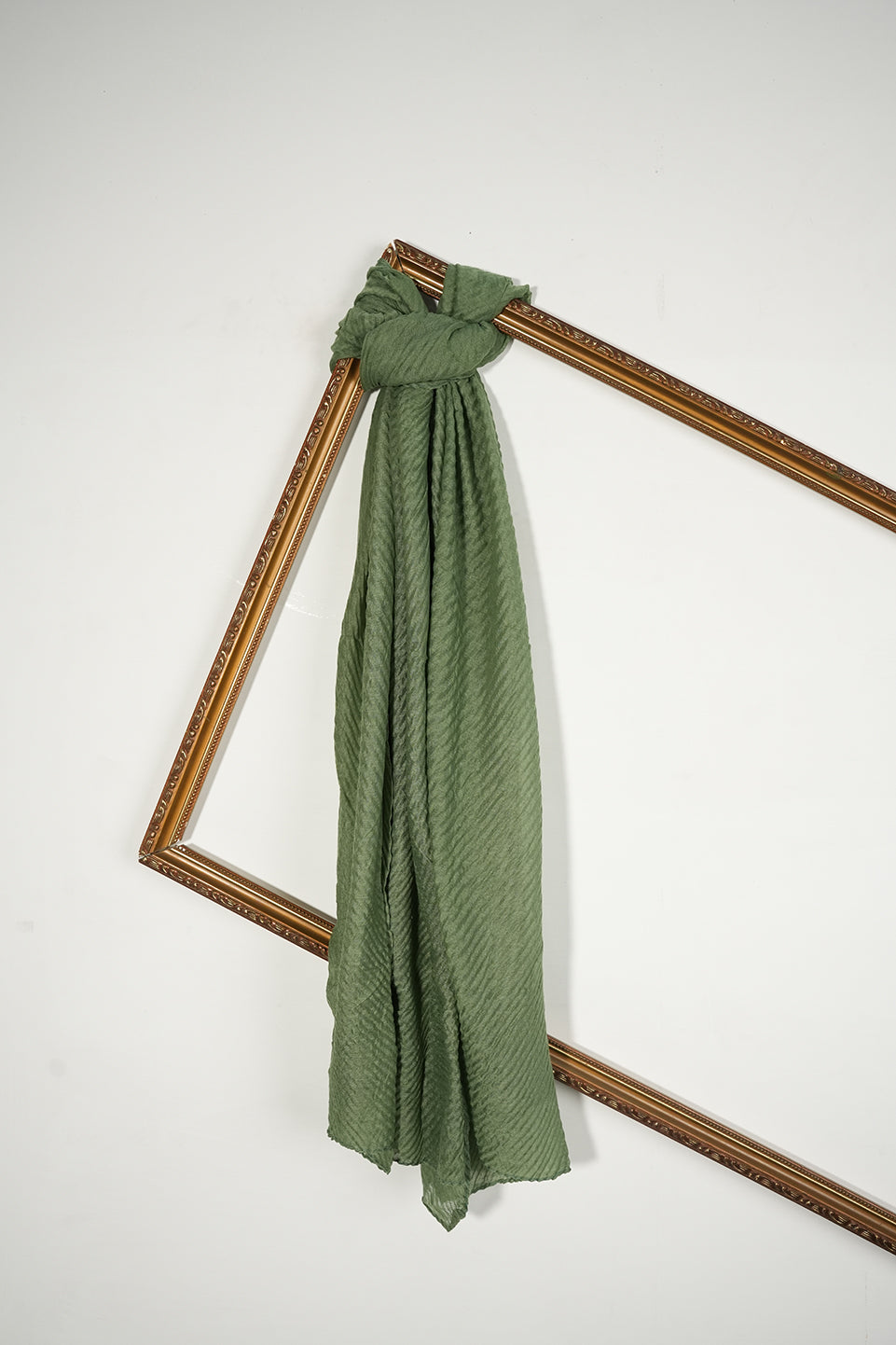 Crinkle Lawn - Olive Green