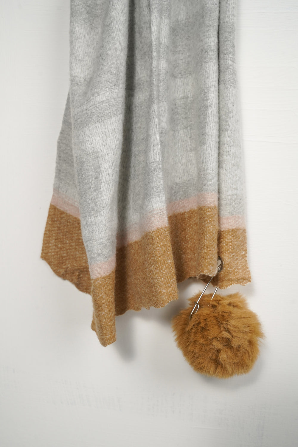 Desert Stone Wrap