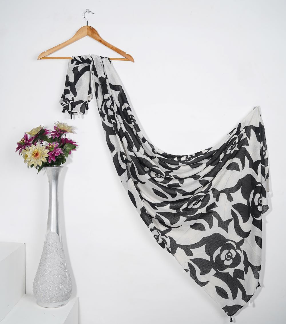 Bold Bloom - Black Rose