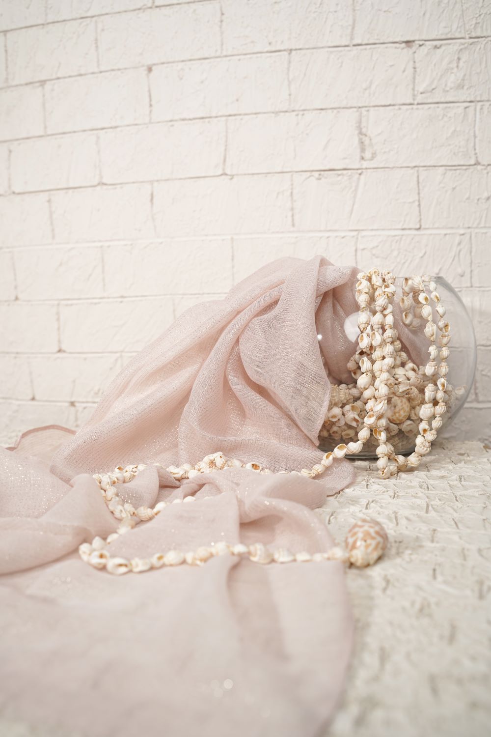 Moonlight Lawn - Pink Quartz